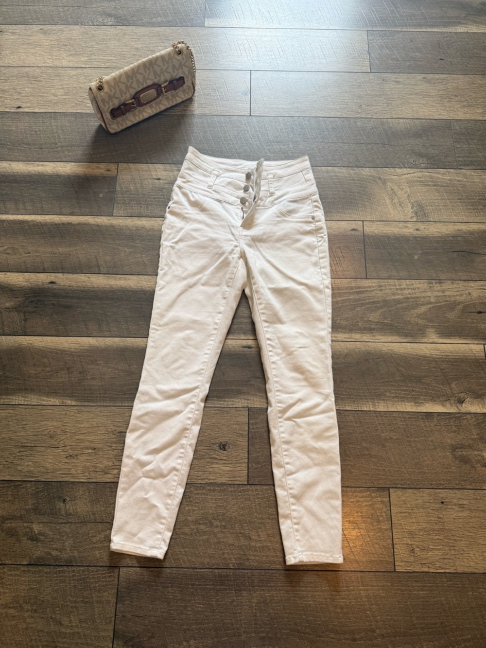 Tinseltown High-Rise White Button-Fly Women's Jeans